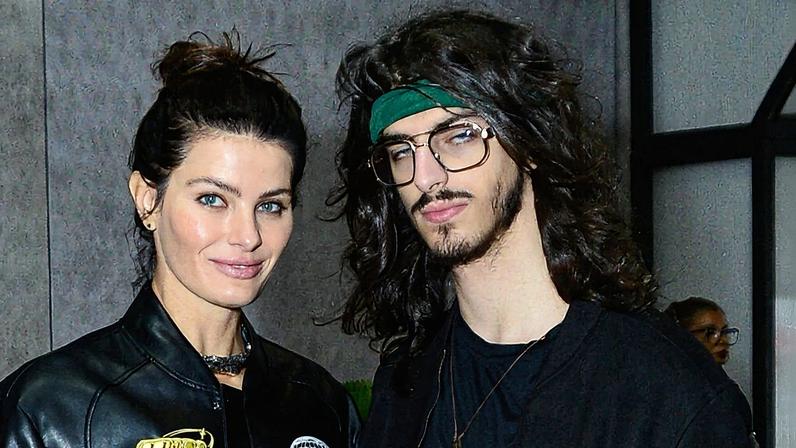 Isabeli Fontana e o filho caçula, Lucas Fontana — Foto: Eduardo Martins / Brazil News