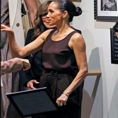 Blusa Cuyana de Meghan Markle custa menos de 150 dólares