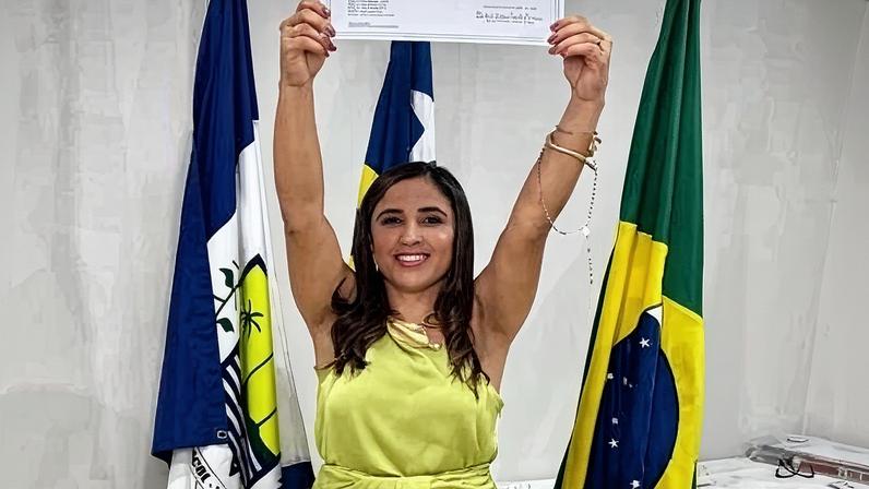 Prefeita de Jurema (PI), Kaylanne Oliveira (MDB) Imagem: Reprodução