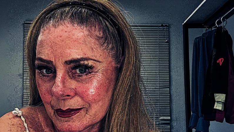 Vera Fischer debate temas como etarismo e sexo na terceira idade em peça — Foto: Reprodução/Instagram