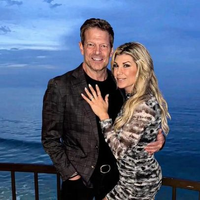 Alexis Bellino exclui ex-colega de elenco de casamento