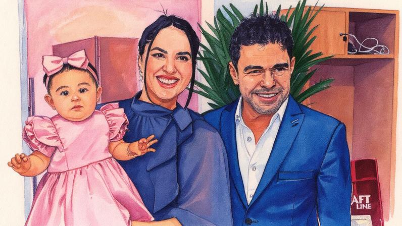 Zezé Di Camargo e Graciele Lacerda posam com a filha, Clara — Foto: Manuela Scarpa/Brazil News