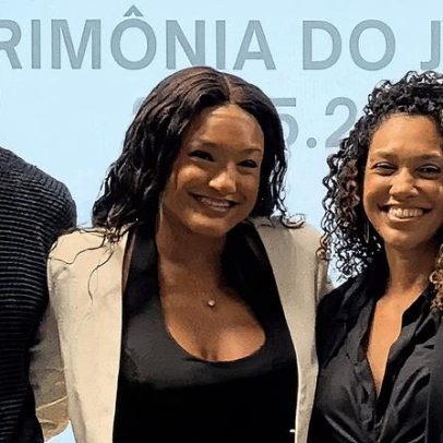 Rafael Zulu celebra ingresso da filha em medicina