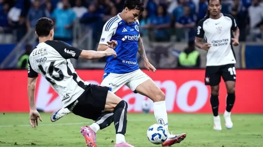 Com mais dois gols, Kaio Jorge chega aos 21 na liderança da artilharia do Brasileiro (Foto: Gustavo Aleixo/Cruzeiro)