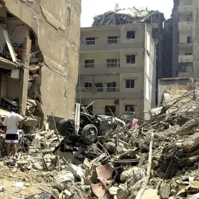 Israel bombardeia Beirute e ceifa chefe militar do Hezbollah