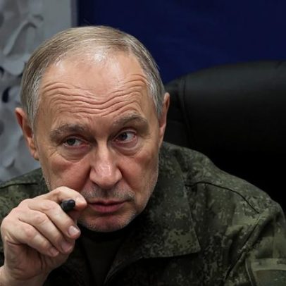 Putin diz que derrota da Rússia é ilusão e recebe acordo com Trump