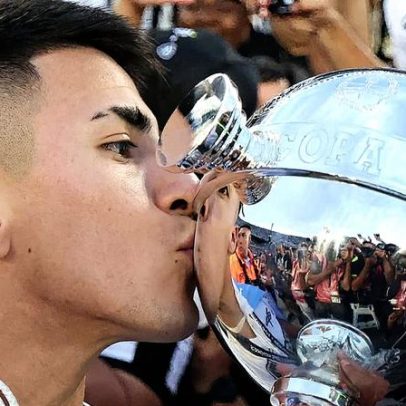 Almada relembra passagem pelo Botafogo e celebra experiência