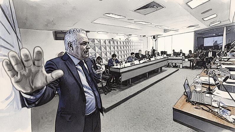 Trump autoriza operação com maior porta-aviões do mundo