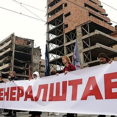 Milhares protestam contra empreendimento ligado a Kushner em Belgrado