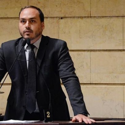 Jorginho Mello confirma candidatura de Carlos Bolsonaro em Santa Catarina