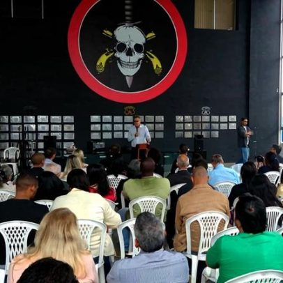 Congregação evangélica do BOPE realiza culto com a Tropa do Louvor