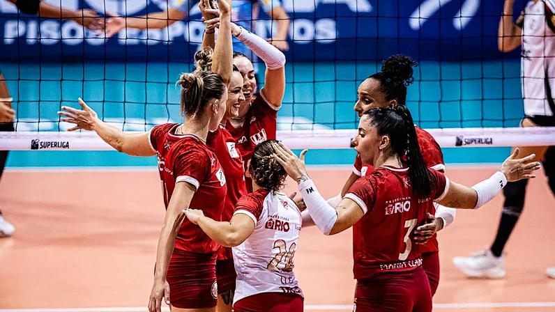 Tijuca Tênis Clube contra o Sesc Flamengo pela Superliga Feminina (Foto: Thiago Mendes / CBV)