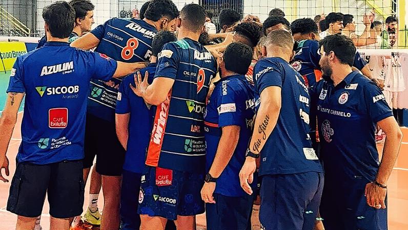 Monte Carmelo venceu o Goiás, em partida válida pela 4ª rodada da Superliga Masculina de Vôlei (Foto: Stella Funari/Monte Carmelo)