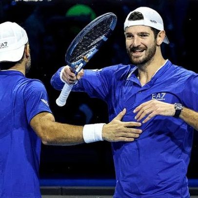 Bolelli e Vavassori vencem a dupla líder do mundo na estreia
