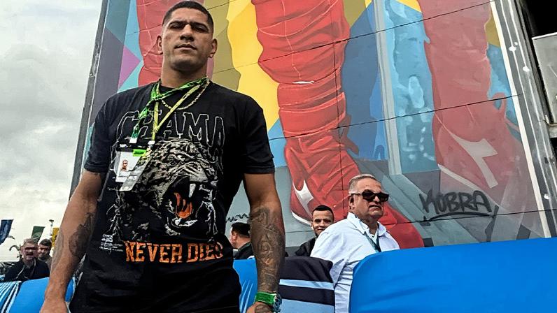 Alex Poatan no GP do Brasil da F1 2025 (Foto: Reprodução/Instagram: @alexpoatanpereira)