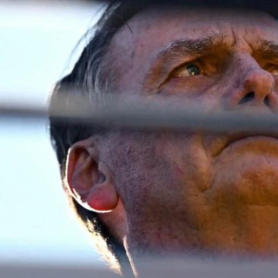 Defesa detalha sequelas de facada e mal súbito para manter Bolsonaro em casa