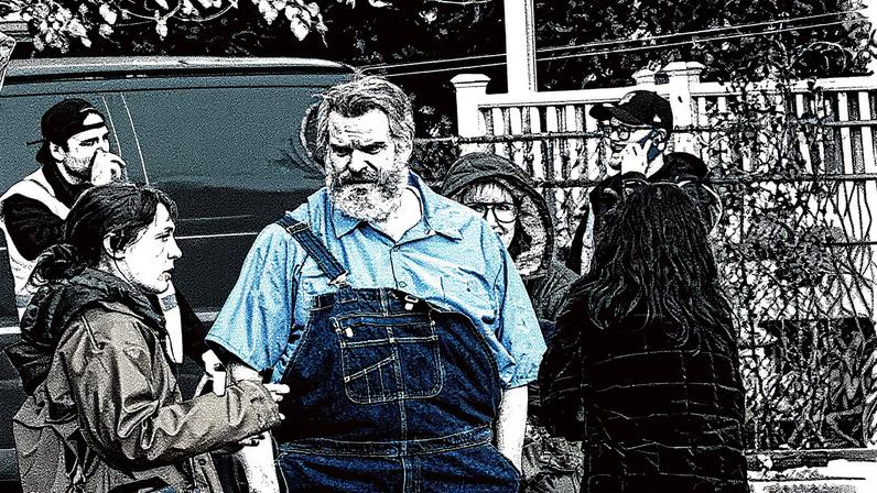 David Harbour looked unrecognizable while filming “Evil Genius” in New Jersey on Monday. GC Images