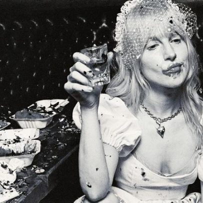 Hayley Williams revela música inédita 'Showbiz' de Ego Death