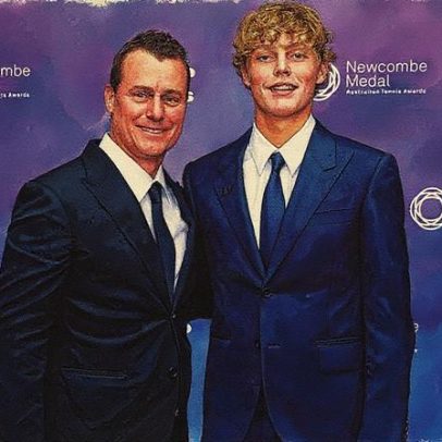 Hewitt volta às competições para jogar duplas com o filho