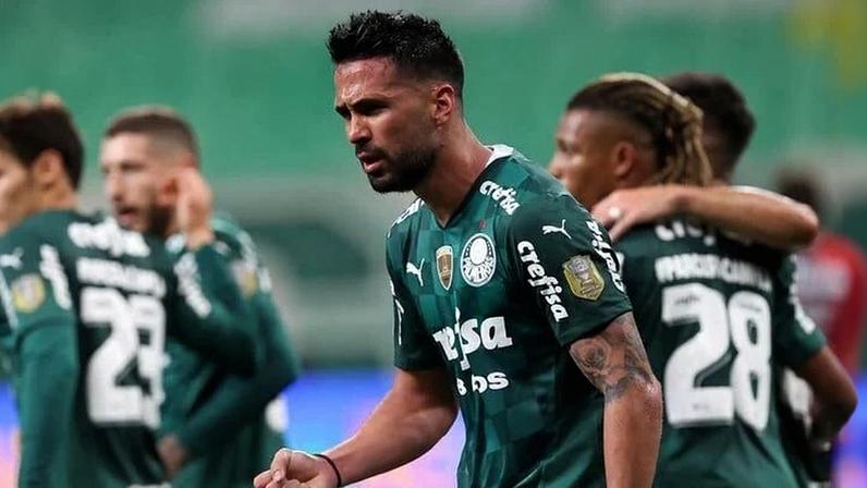 Luan comemora o gol que fechou o 3 a 0 do Palmeiras sobre o Fluminense no Allianz Parque, em 2018. (Foto: Cesar Greco)