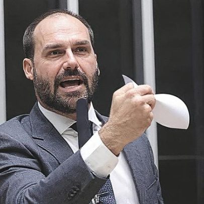 Eduardo Bolsonaro rebate insulto de governador do MT e acusa frouxidão