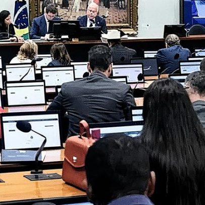 CCJ da Câmara aprova projeto para trocar vice ou suplente na véspera da eleição