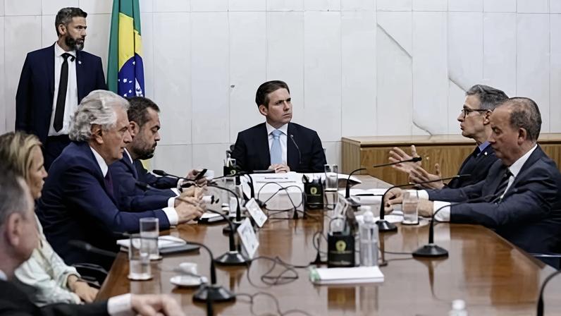 Governadores de direita também pedem a Motta mais tempo para discutir o PL Antifacção
