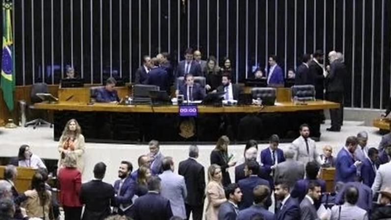 Câmara aprova coleta de DNA de condenados que iniciam pena em regime fechado