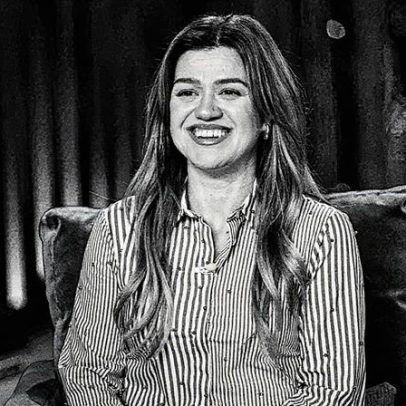 Kelly Clarkson rebate ex-gerente que sugeriu cirurgia de mama