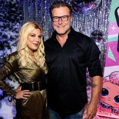Tori Spelling e Dean McDermott encerram divórcio após dois anos de separação
