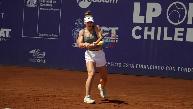 Laura Pigossi durante o WTA 125 de Colina (Foto: Divulgação)
