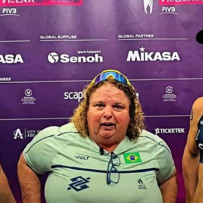 Letícia Pessoa dedica o bronze no vôlei de praia à mãe de Carol