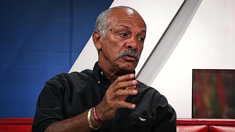 Maestro Júnior esteve na transmisão da Globo de Brasil 2 x 0 Senegal (Foto: Reprodução/Sportv)