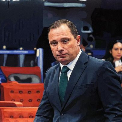 Tornozeleira eletrônica de Mauro Cid é retirada