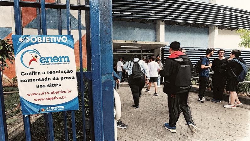 Confira as respostas das provas objetivas do primeiro dia do Exame Nacional do Ensino Médio. O Instituto Nacional de Estudos. Foto: Lula Marques/ Agência Brasil