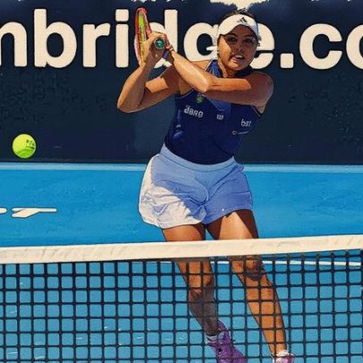 Naná cai diante de australiana entre as 100 melhores em três sets na BJK Cup