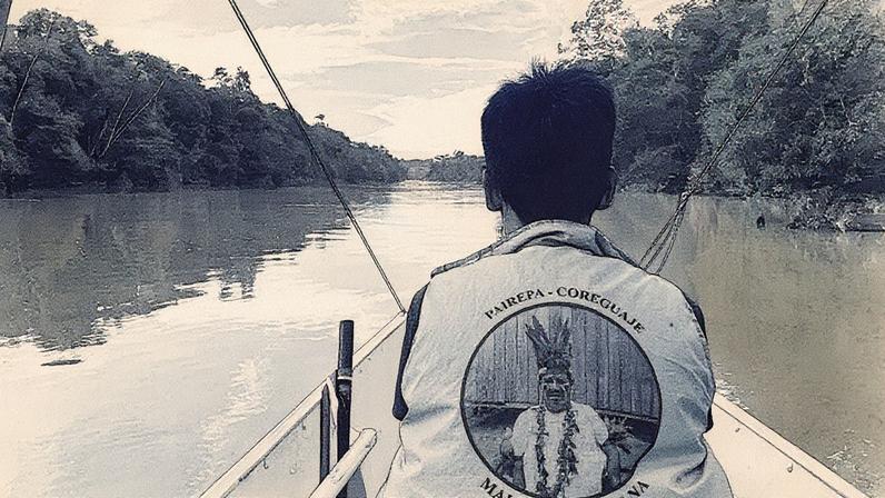 Indigenous guards are unarmed, but carry a ceremonial staff as a symbol of their authority (Credit: Juan Javier Jojoa)