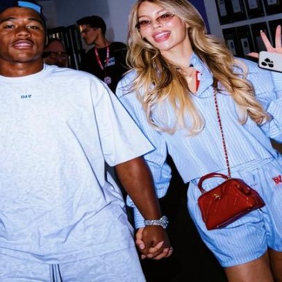 Endrick faz surpresa romântica para Gabriely Miranda com flores