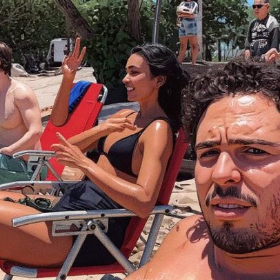 Alane Dias curte dia de praia com Igor Jansen, Samantha Schmütz e Rafael Saraiva