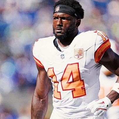 Godwin deve atuar contra os Rams apesar de lesão na fíbula