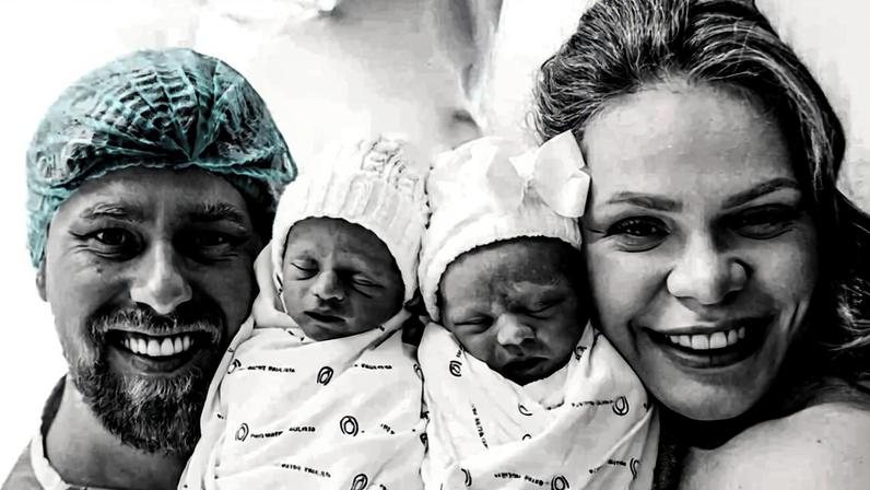 Paulinha Leite com marido e filhos — Foto: Reprodução/Instagram