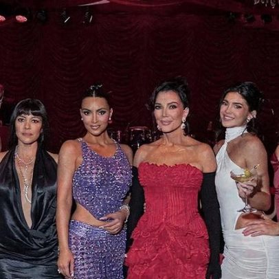 Kardashians se incomodam com Meghan Markle e Harry ofuscando festa de Kris Jenner